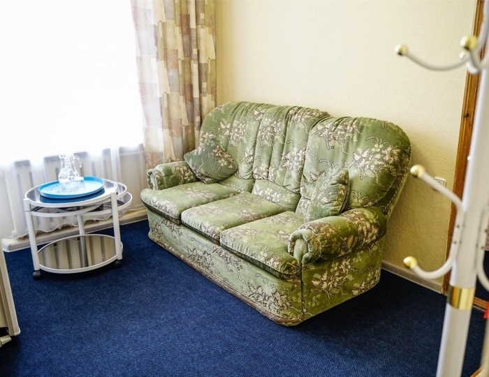 Номер полулюкс с 1 двуспальной кроватью - Санаторий «Митино»