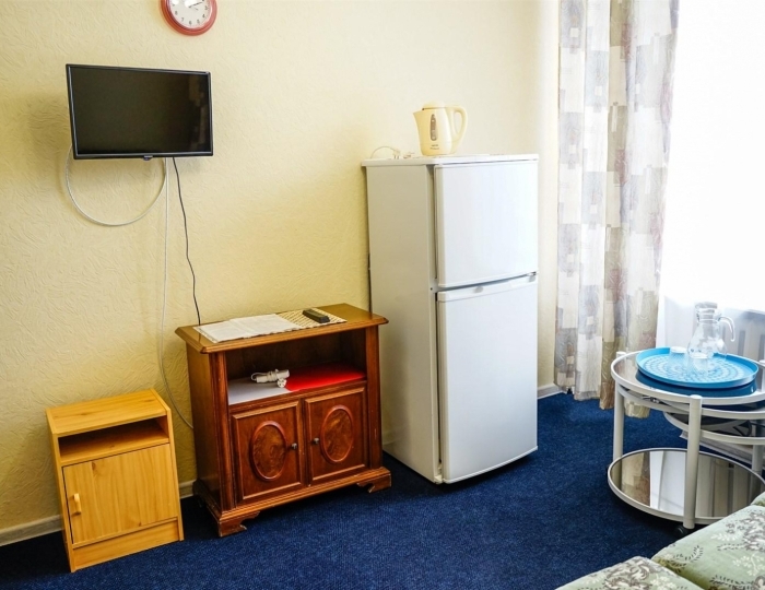 Номер полулюкс с 1 двуспальной кроватью - Санаторий «Митино»